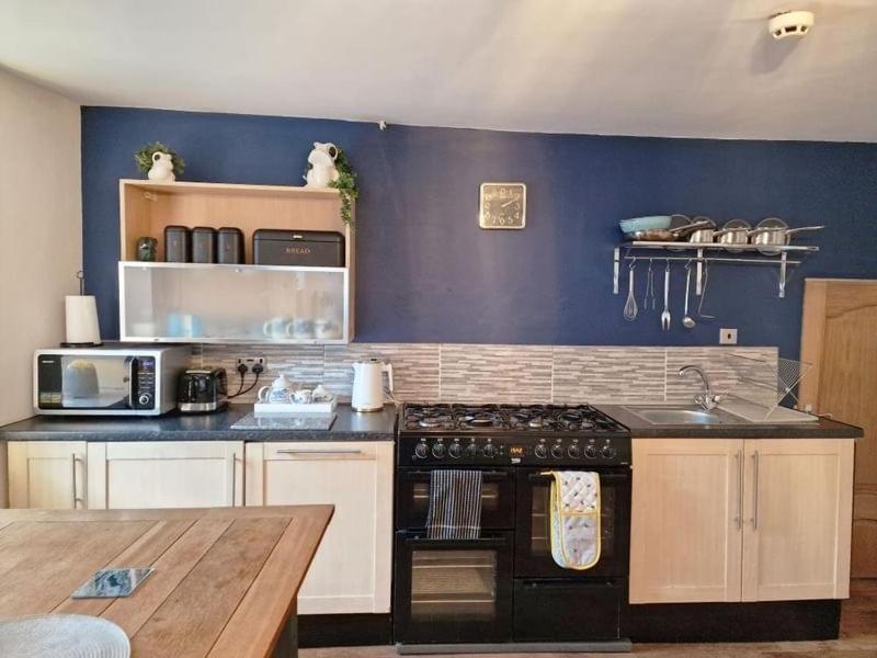 Apartamento The Kings Denbigh Exterior foto